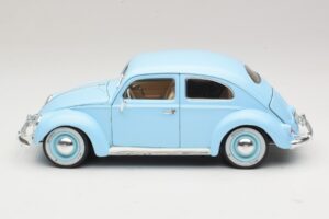 Volkswagen Beetle Mėlynas Bburago 1:18 3381 Metalas - nuotrauka 4 iš 8