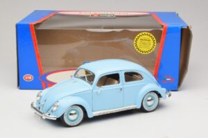Volkswagen Beetle Mėlynas Bburago 1:18 3381 Metalas - nuotrauka 8 iš 8