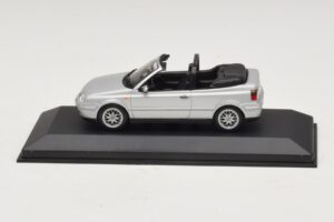 Volkswagen Golf Mk4 Kabrioletas Sidabrinis Atstovo Leidimas Minichamps 1:43 GOLF004 Metalas