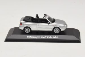 Volkswagen Golf Mk4 Kabrioletas Sidabrinis Maxichamps 1:43 940058331 Metalas