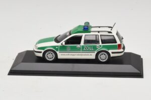 Volkswagen Golf Mk4 Variant Polizei Minichamps 1:43 430056090 Metalas