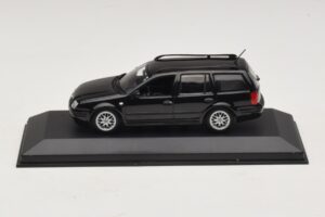 Volkswagen Golf Mk4 Variant Sport Highline BBS Edition Juodas Minichamps 1:43 GOLF008 Metalas