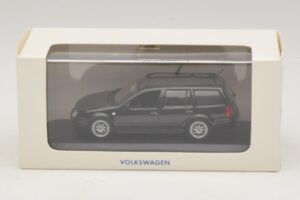 Volkswagen Golf Mk4 Variant Sport Highline BBS Edition Juodas Minichamps 1:43 GOLF008 Metalas - nuotrauka 5 iš 5