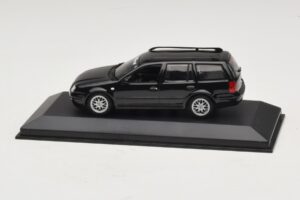 Volkswagen Golf Mk4 Variant Sport Highline BBS Edition Juodas Pakaitinė Dėžė Minichamps 1:43 GOLF008-R1 Metalas