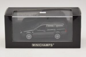 Volkswagen Golf Mk4 Variant Sport Highline BBS Edition Juodas Pakaitinė Dėžė Minichamps 1:43 GOLF008-R1 Metalas - nuotrauka 5 iš 5