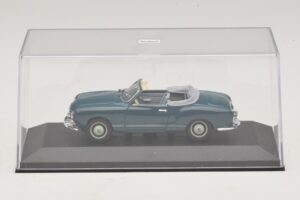 Volkswagen Karmann Ghia Kabrioletas Tamsiai Mėlynas Minichamps 1:43 GHIA001 Metalas - nuotrauka 4 iš 5