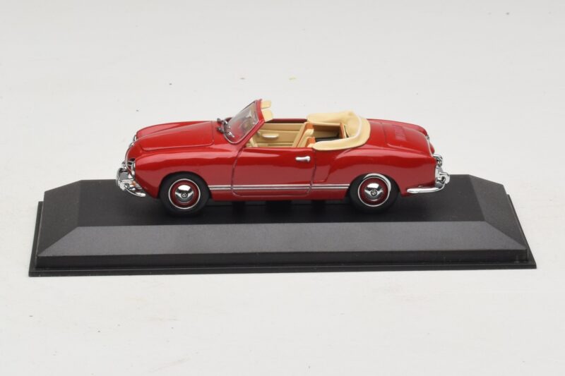 Volkswagen Karmann Ghia Kabrioletas Tamsiai Raudonas Minichamps 1:43 Volkswagen Karmann Ghia Kabrioletas Tamsiai Raudonas Minichamps 1:43 5032 Metalas