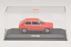 Volkswagen Polo Mk1 Raudonas Maxichamps 1:43 940050500 Metalas - nuotrauka 4 iš 5