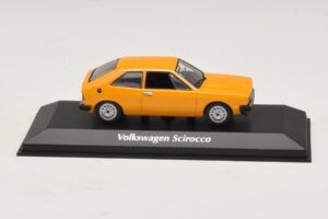 Volkswagen Scirocco Mk1 Geltonas Maxichamps 1:43 940050424 Metalas