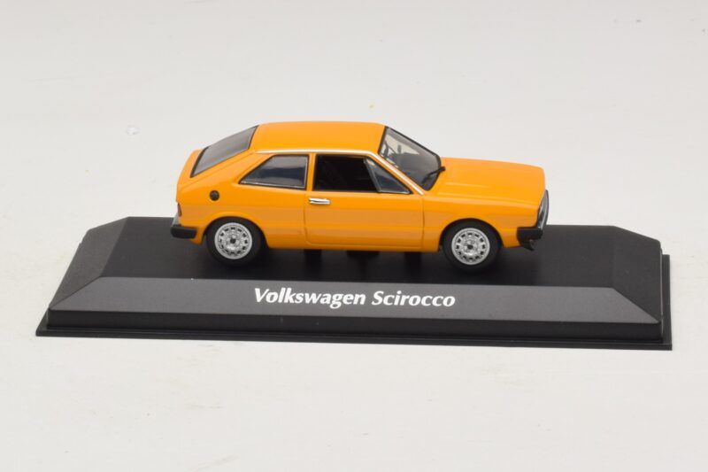 Volkswagen Scirocco Mk1 Geltonas Maxichamps 1:43 940050424 Metalas