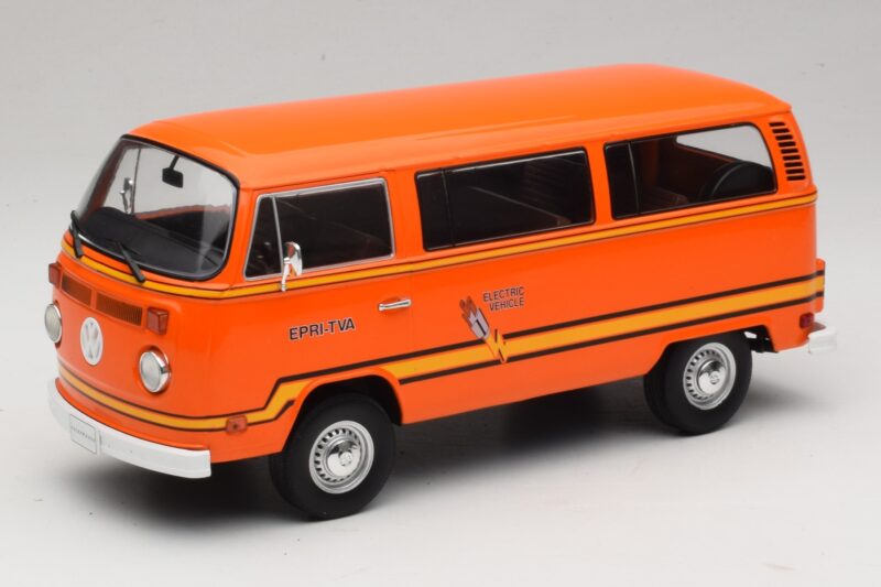 Volkswagen T2 Elektrotransporter EPRI-TVA Oranžinė IXO 1:18 Volkswagen T2 Elektrotransporter EPRI-TVA Oranžinė IXO 1:18 U18RDC004-B Metalas
