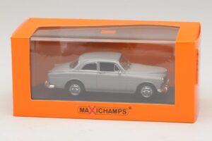 Volvo 121 Amazon Pilkas Maxichamps 1:43 940171000 Metalas - nuotrauka 5 iš 5