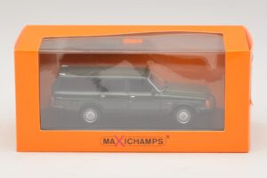 Volvo 240 GL Universalas Tamsiai Žalia Maxichamps 1:43 940171411 Metalas - nuotrauka 5 iš 5